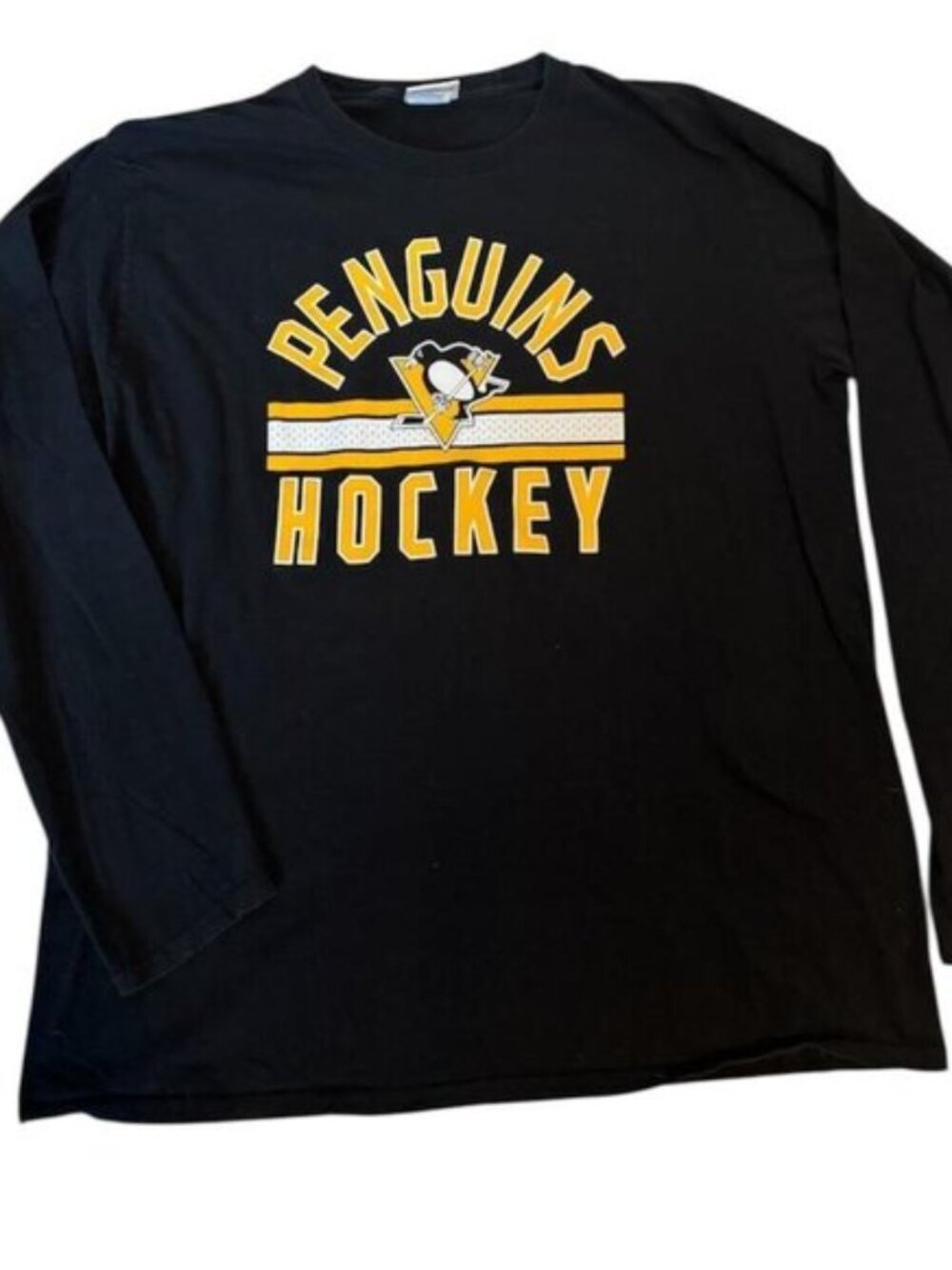 🏒 NHL Pittsburgh Penguins Men's Vintage 00'S Hockey Long Sleeve Tee